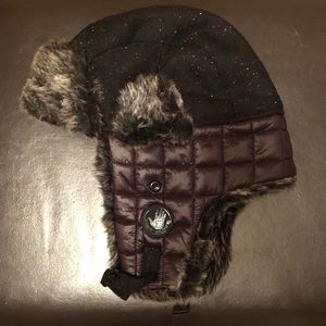 BODY GLOVE Aviator Trapper Hat NWOT